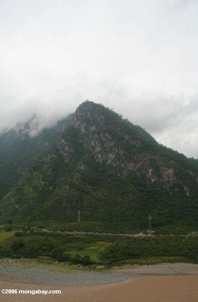 известняковых гор вдоль Янцзы
