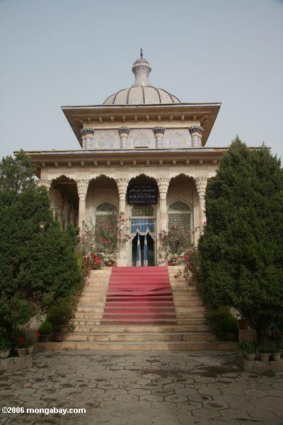 amanni Шаан в гробнице в yarkand.