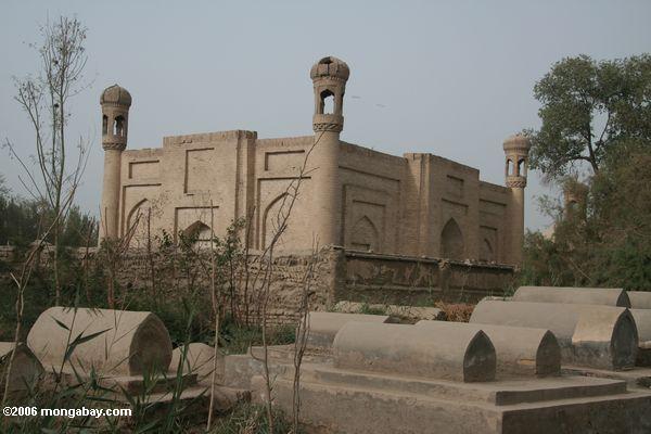 Túmulo de reis de Yarkand em Yarkand