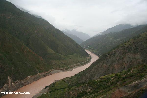 Верхняя Янцзы река