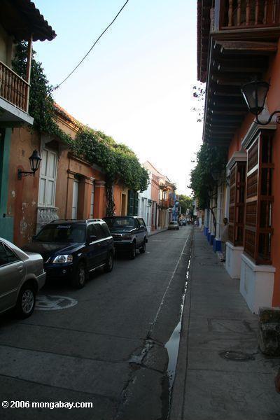Schmale Straße im alten Abschnitt von Cartagena