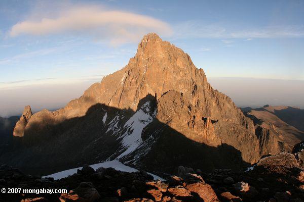 Mt.. Kenia in den frühen Morgenstunden