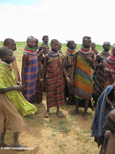 Turkana Frauen