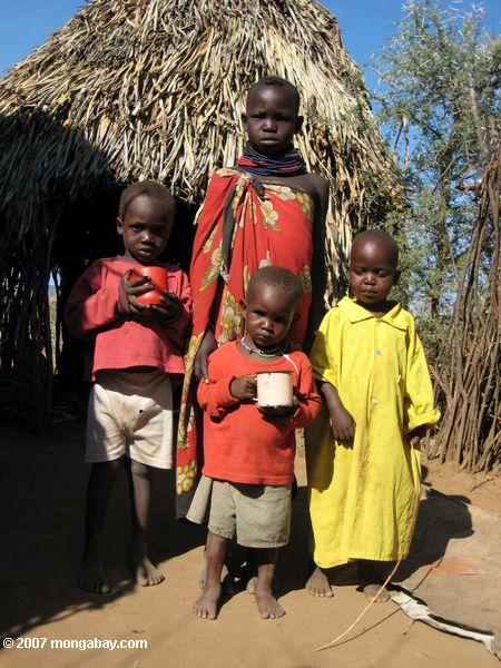 Grupo de los niños Turkana