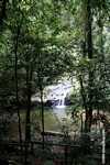 Air terjun di hutan hujan Kalimantan