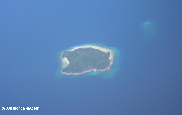 kleinen Insel vor Borneo