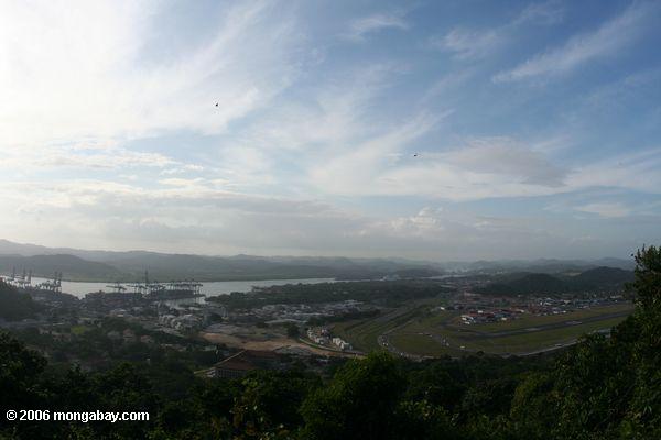Fisheye Ansicht des Panamakanal-Zone (pazifische Seite)